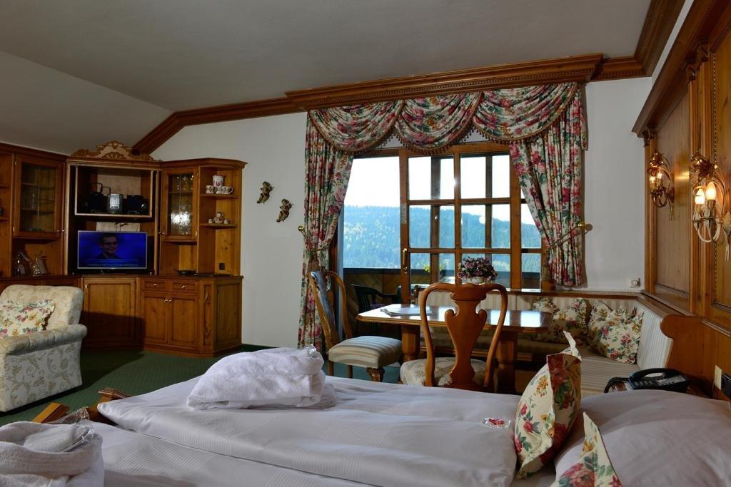 Roomingtons Hotel 4*