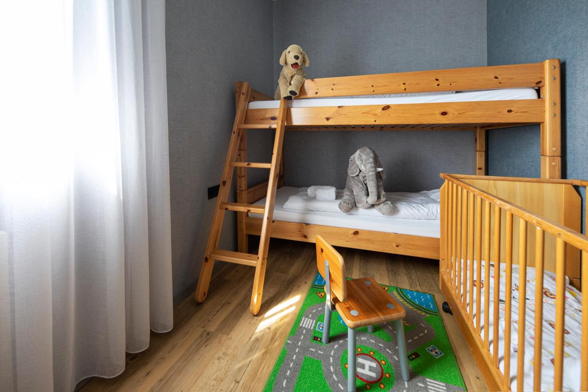 Hotel Roomingtons 4*