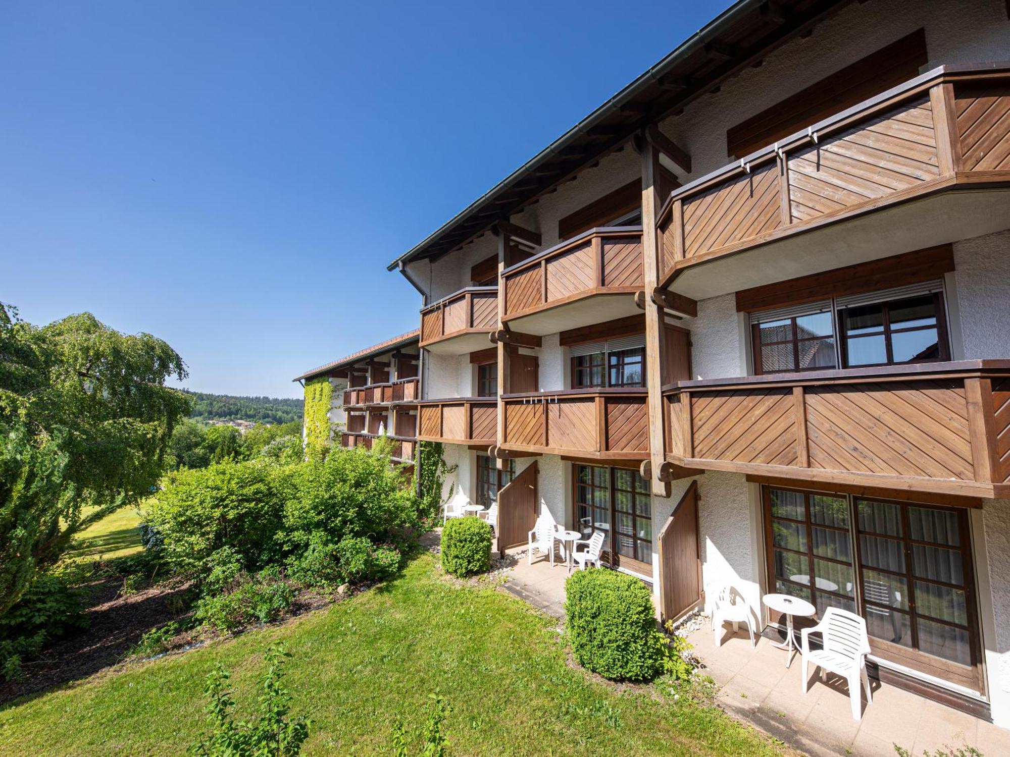 Hotel Roomingtons 4*